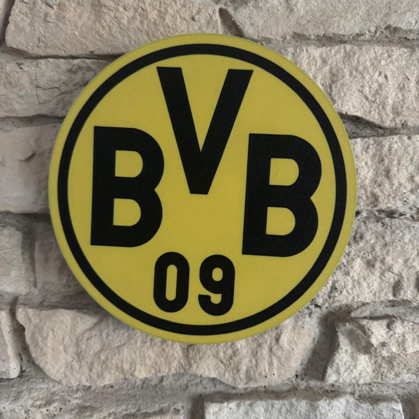 Beleuchteter BVB-Fanartikel in Vereinsfarben Schwarz und Gelb.