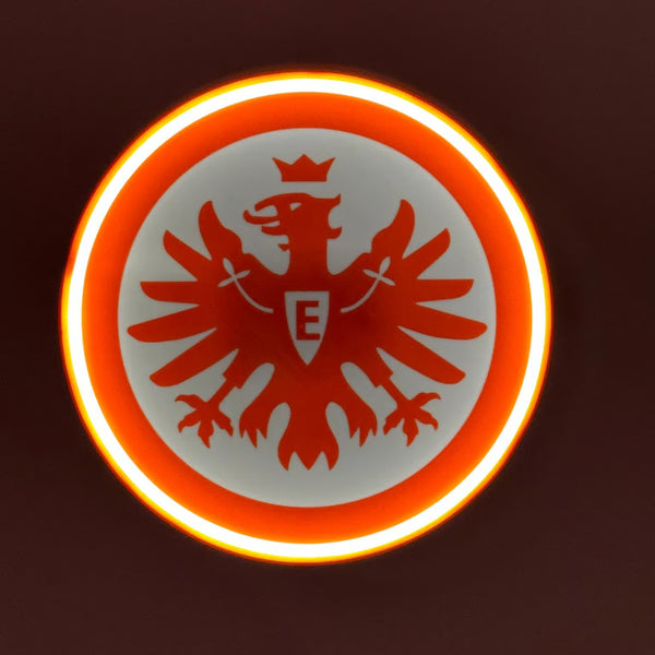 „Leuchtelement in SGE-Farben Schwarz, Rot und Weiß für Wohn- oder Fanbereich.“