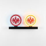 „Moderne LED-Lampe der SGE mit klar erkennbarem Vereinsadler.“

