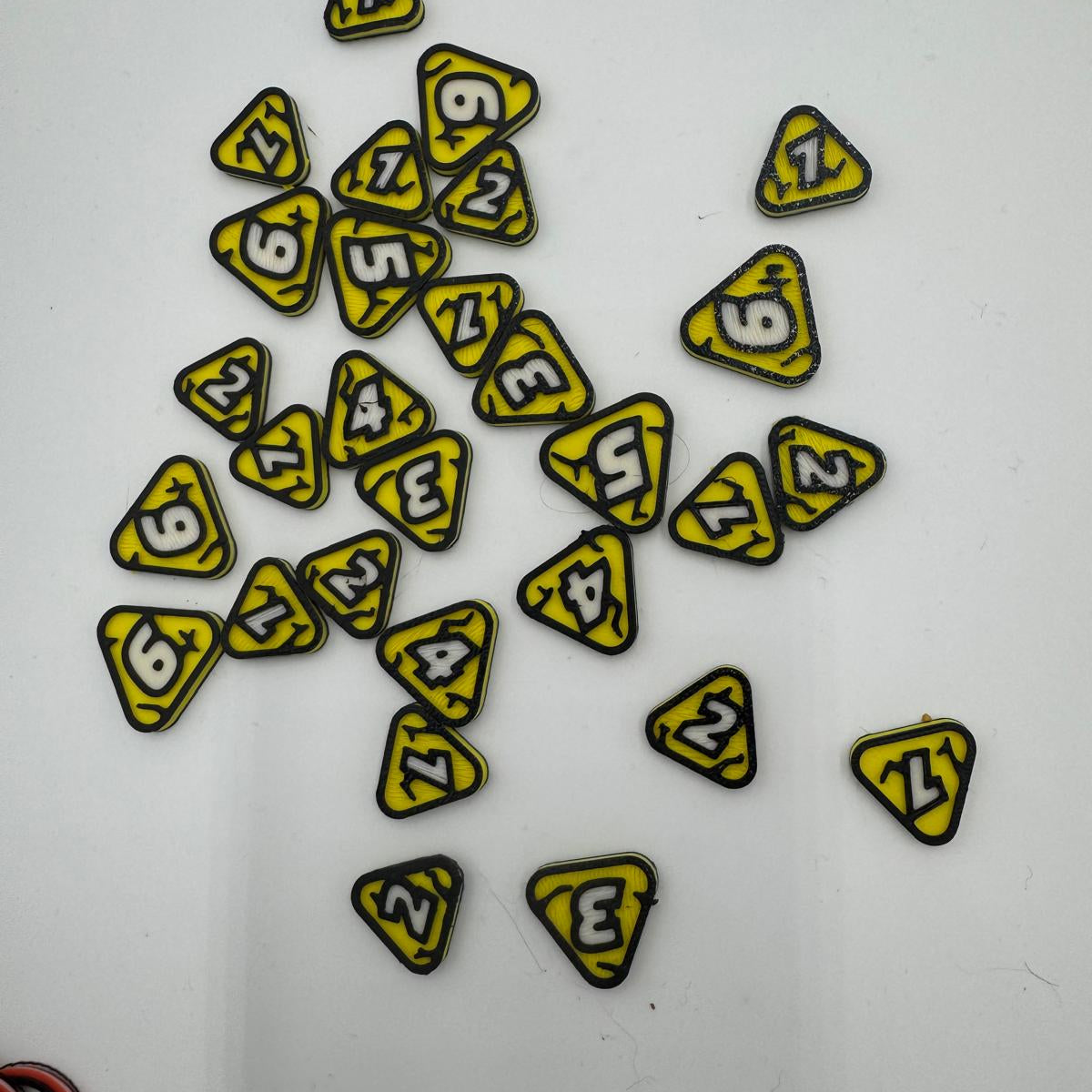 Kartenaufbewahrung für Marvel Champions mit Fächern für verschiedene